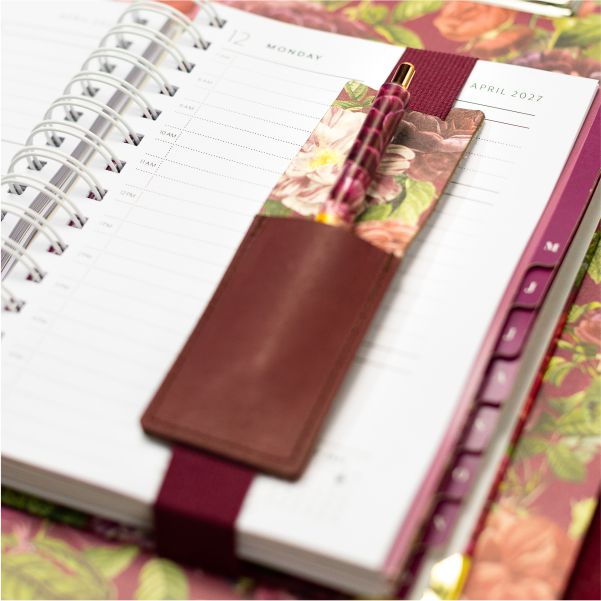 Pen Holder